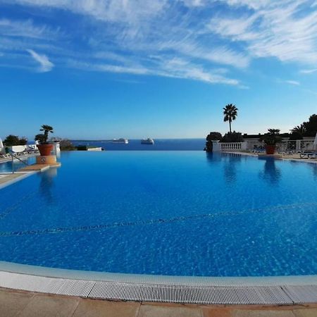 Cannes & More Exterior photo