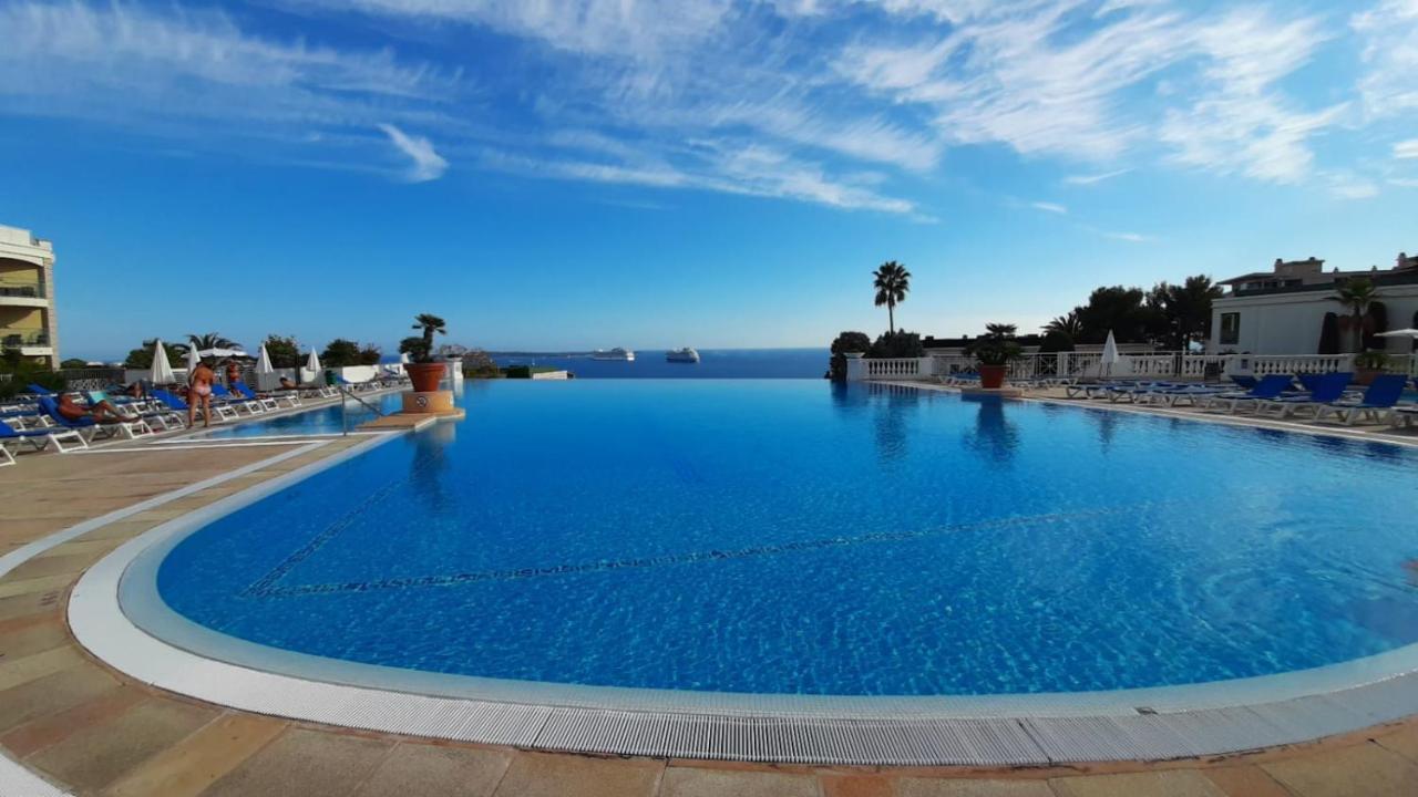 Cannes & More Exterior photo