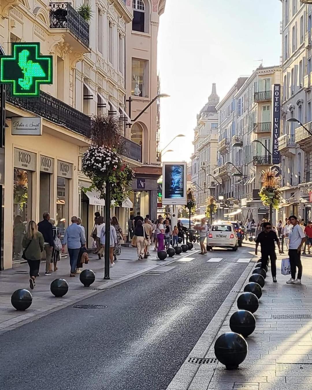 Cannes & More Exterior photo